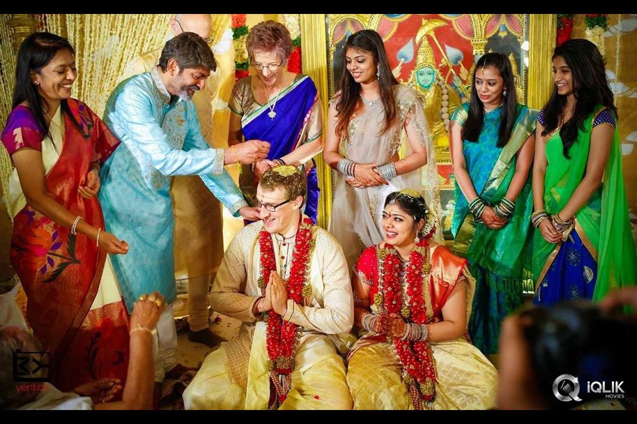 Jagapathi-Babu-Daughter-Meghana-Wedding-Photos